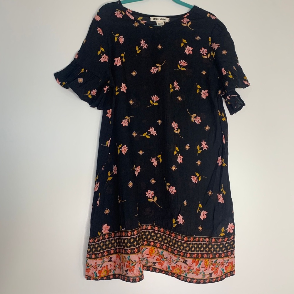 Billabong girl floral tunic dress Medium